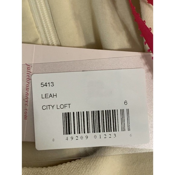 Julie Brown Women’s Sleeveless Faux Fur Trim Hem Cream Black Dress NEW Size 6 - Picture 7 of 12